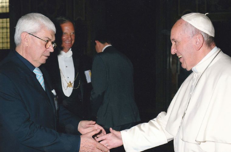 PAPA Francesco e Corrado Tocci